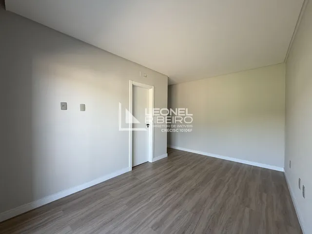 Imagem 16: Casa Sobrado com 3 dormitórios suítes à venda, 166,17 m² no bairro Padre Martinho