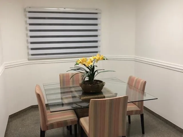 Imagem 7: Apartamento Alto Padrão de 312 m² com 4 Suítes e Hall Privativo no Edifício Torre