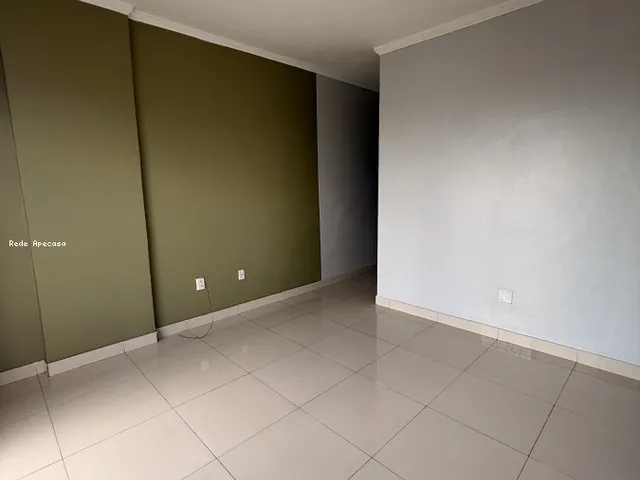 Imagem: Apartamento à Venda no Ed. Procópio Ferreira