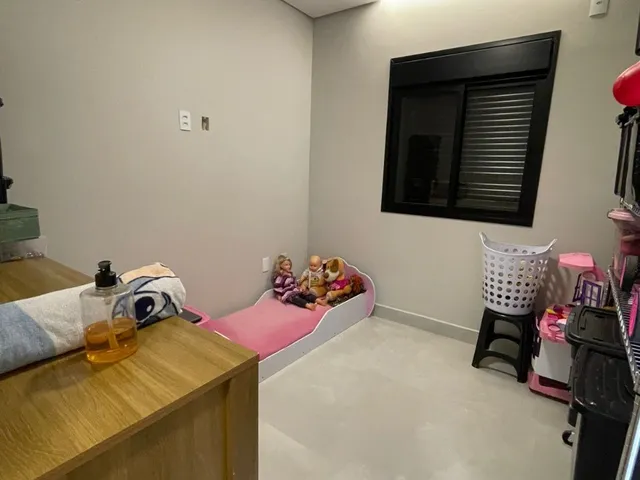Imagem 6: CASA A VENDA COM PISCINA/ TRÊS SUITES/ CONDOMÍNIO PARQUE OLIVIO FRANCESQUINI EM