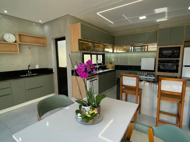 Imagem 8: CASA A VENDA COM PISCINA/ TRÊS SUITES/ CONDOMÍNIO PARQUE OLIVIO FRANCESQUINI EM