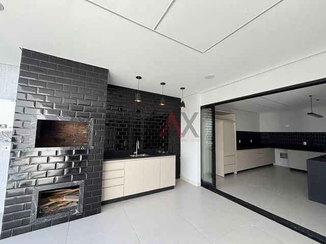 Imagem 8: Sobrado de alto padrão disponível para locação no Alto da XV. 235 m²