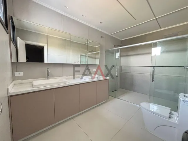 Imagem 12: Sobrado de alto padrão disponível para locação no Alto da XV. 235 m²