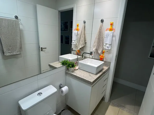 Imagem 12: Apartamento na Praia de Itaparica, reformado, 2 quartos, 1 suíte, 2 vagas e lazer