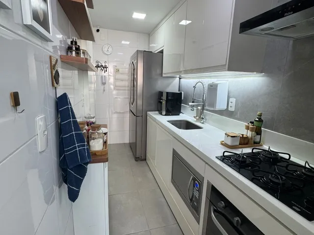 Imagem 3: Apartamento na Praia de Itaparica, reformado, 2 quartos, 1 suíte, 2 vagas e lazer