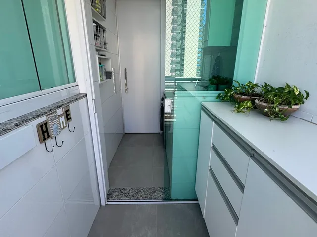 Imagem 8: Apartamento na Praia de Itaparica, reformado, 2 quartos, 1 suíte, 2 vagas e lazer