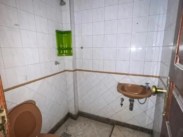 Imagem 4: Ponto Comercial à Venda na Av. José Malcher – Casa de Esquina com 2 Andares e 113 m²