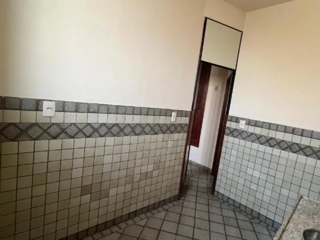 Imagem 11: Ponto Comercial à Venda na Av. José Malcher – Casa de Esquina com 2 Andares e 113 m²