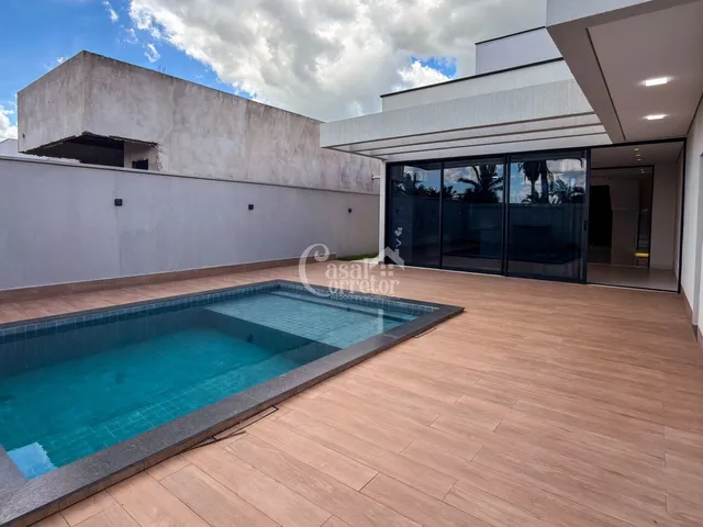 Imagem 8: Casa Alto Padrão no condominío New Ville