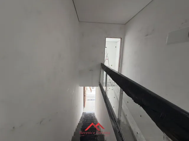 Imagem 2: Casa Duplex em Jardim Atlântico Central, Maricá/RJ