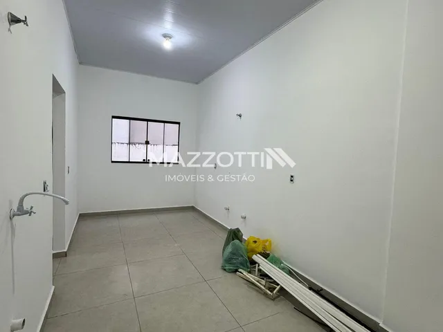 Imagem 5: SALA COMERCIAL COM CASA - AVENIDA BRASIL, PROX AO CAESP, MEDIANEIRA - PR
