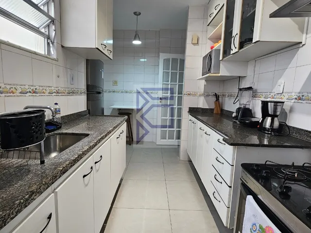 Imagem 5: Aluguel de Apartamento de Luxo em Copacabana - 3 Quartos, 1 Suíte, 2 Salas, 3 Banheiros