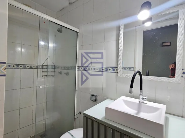Imagem 6: Aluguel de Apartamento de Luxo em Copacabana - 3 Quartos, 1 Suíte, 2 Salas, 3 Banheiros