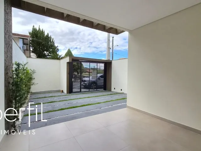 Imagem 2: Imóvel à venda: Casa de 3 quartos, 1 suíte, 2 salas, 3 banheiros, 2 vagas de garagem