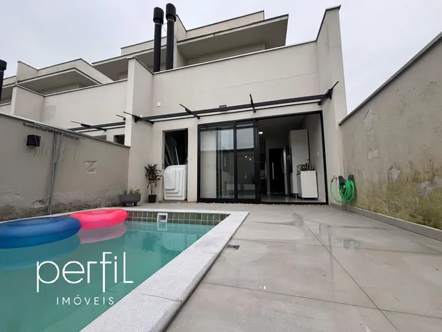 Imagem 6: Casa à venda em Joinville-SC, bairro Glória: 3 quartos, 1 suíte, 2 salas, 3 banheiros