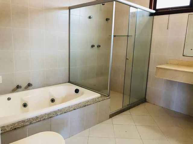 Imagem 5: Casa para Venda em Salvador, Piatã, 5 dormitórios, 5 suítes, 6 banheiros, 3 vagas