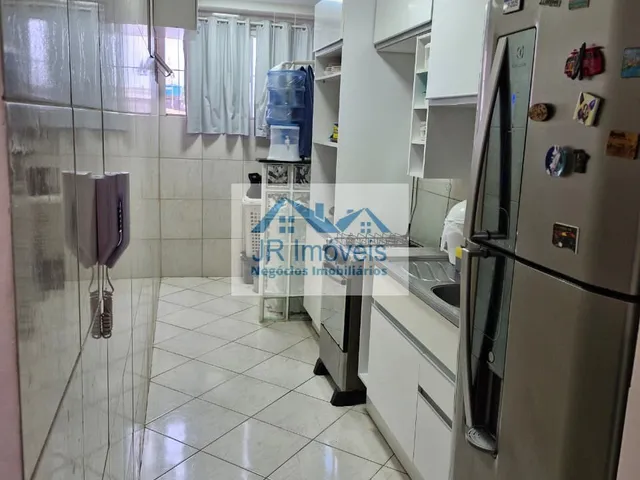 Imagem 2: Apartamento à Venda de 2 Quartos no Resgate - Salvador - BA