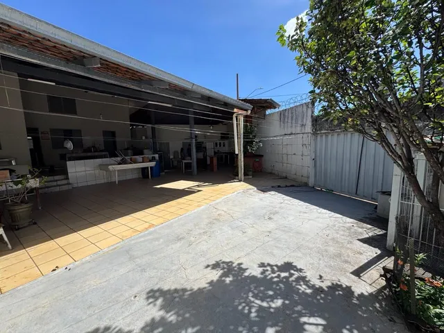 Imagem 12: Casa á venda 4 Qtos - Vila Abajá - Goiânia - 260m²