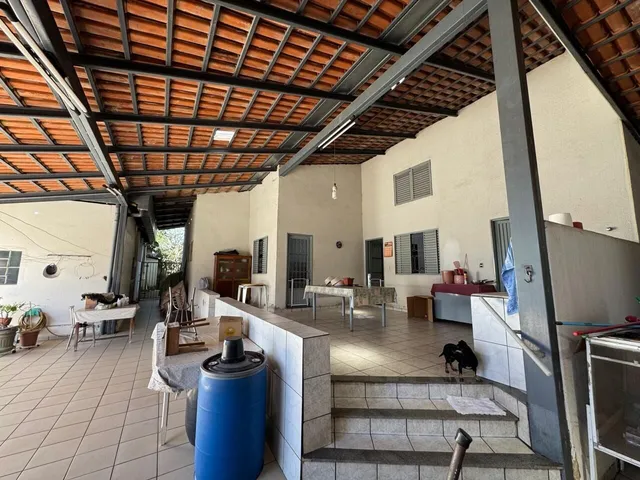 Imagem 3: Casa á venda 4 Qtos - Vila Abajá - Goiânia - 260m²