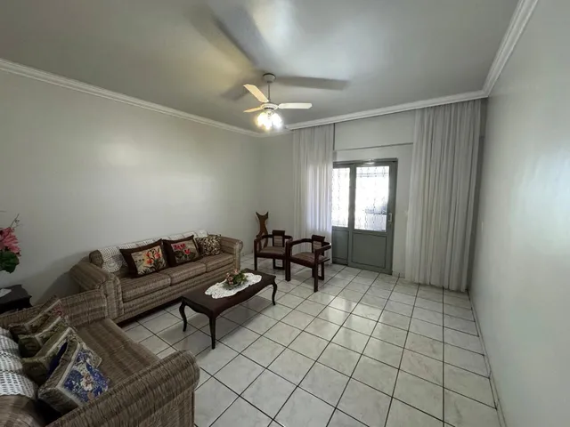 Imagem 5: Casa á venda 4 Qtos - Vila Abajá - Goiânia - 260m²