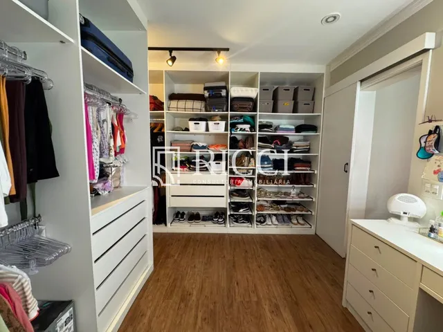 Imagem 16: Imperdível cobertura de luxo à venda em Santos-SP, Marapé: 4 quartos, 4 suítes, 4