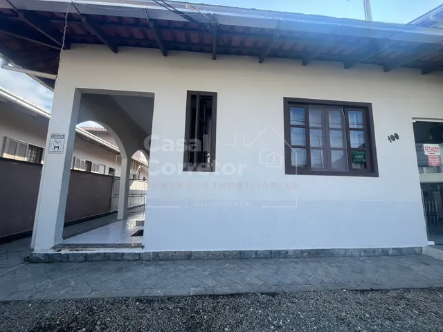 Imagem: Casa para alugar no bairro Santa Terezinha