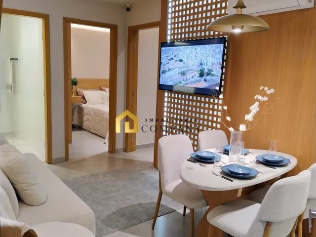 Imagem: O apartamento possui 2 Dormitórios, 1 Suíte, 1 Banheiro,
