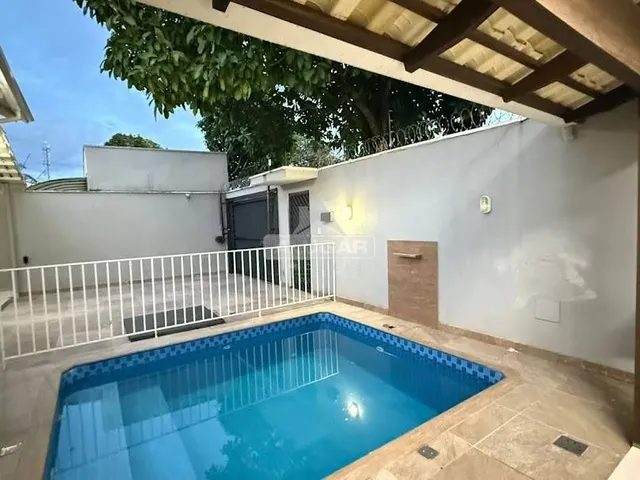 Imagem: Casa - Reformada com Lazer Completo - 110