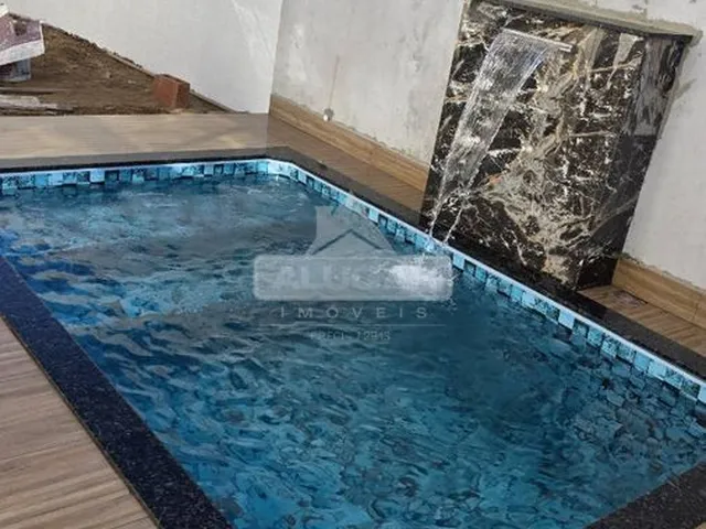 Imagem 2: Casa de Esquina - 3Q Sendo 2Suítes com Piscina- 1503 Sul