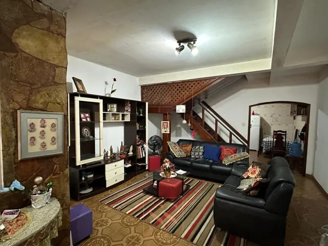 Imagem 5: Imóvel Espaçoso e Confortável no Bairro Marco em Belém-PA: 4 quartos, 1 suíte, 2