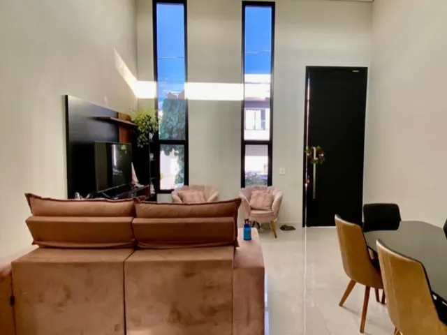 Imagem: Casa em Condomínio de Luxo à Venda em