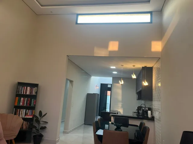 Imagem 13: Casa em Condomínio de Luxo à Venda em Hortolândia-SP - 3 Quartos, 3 Suítes, 2 Salas