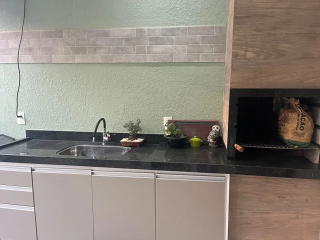 Imagem 7: Casa em Condomínio de Luxo à Venda em Hortolândia-SP - 3 Quartos, 3 Suítes, 2 Salas