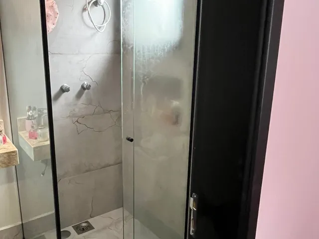 Imagem 5: Casa em Condomínio de Luxo à Venda em Hortolândia-SP - 3 Quartos, 3 Suítes, 2 Salas