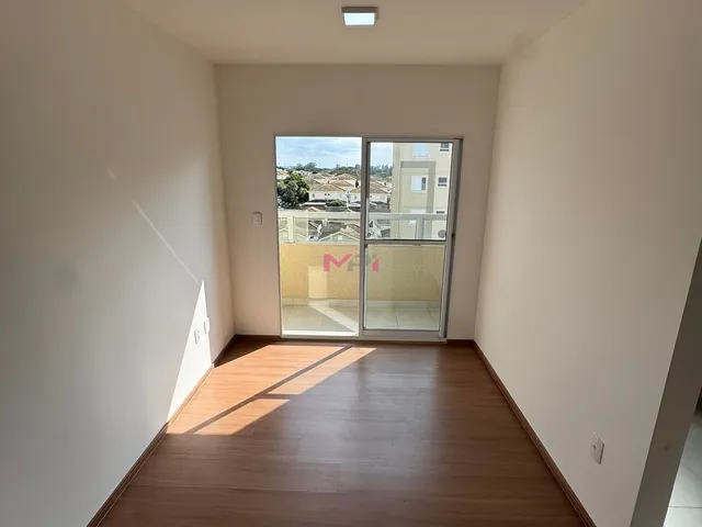Imagem: O apartamento possui 2 Dormitórios, 1 Banheiro, 1 Vaga na