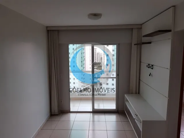 Imagem: O apartamento possui 2 Dormitórios, 1 Suíte, 2 Banheiros