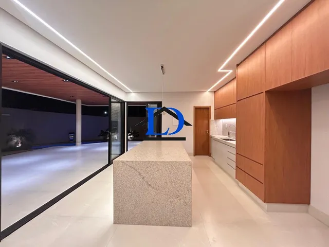 Imagem 9: Casa de Esquina à Venda no Jardim Presidente 4 Suítes Piscina Aquecida Alto Padrão