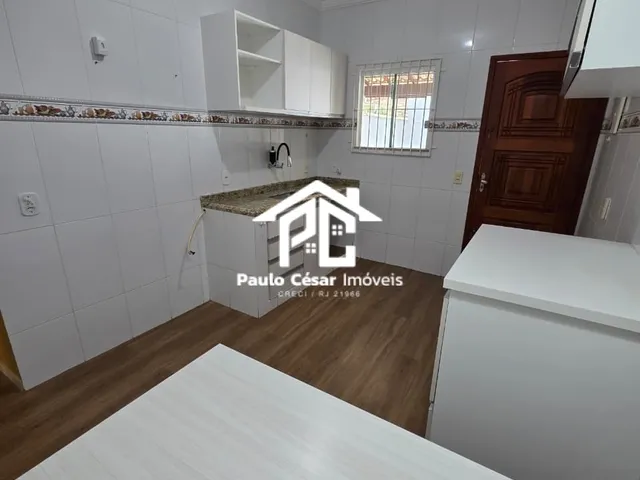 Imagem 2: Ótimo duplex com excelente localização, a poucos metros da Orla de Araruama e próximo