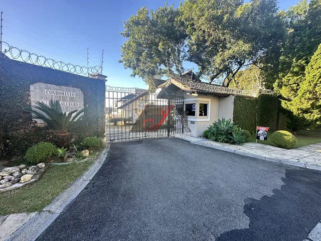 Imagem 2: Casa Alto Padrão Condomínio Residencial Villa Allegro em Santa Felicidade, Curitiba/PR