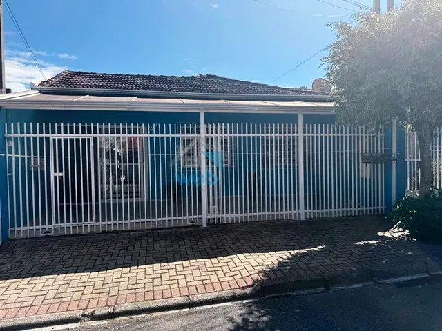 Imagem 3: Casa com 3 quartos, suíte, à venda na região do Vitória Régia, no Bairro CIC, em