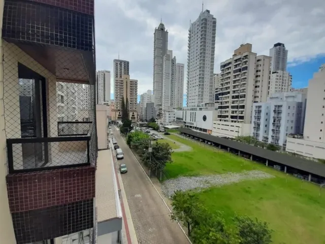 Imagem 5: Apartamento 2 Dormitorios a venda na Rua 2000 pertinho da Praia