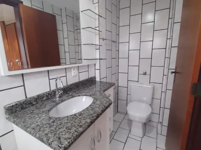Imagem 9: Apartamento 2 Dormitorios a venda na Rua 2000 pertinho da Praia