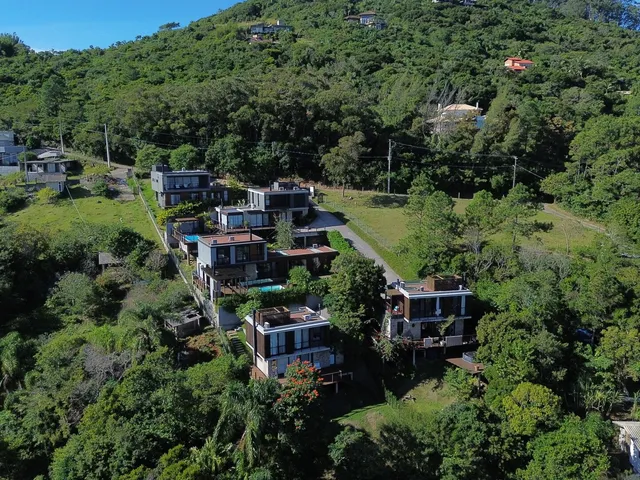 Imagem 8: Casa de alto padrão na Ferrugem em Condomínio à Venda em Garopaba