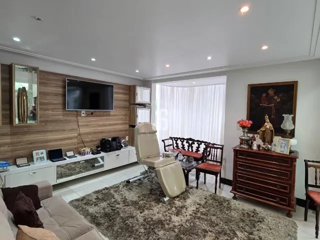 Imagem 10: Casa em condomínio com 5 dormitórios