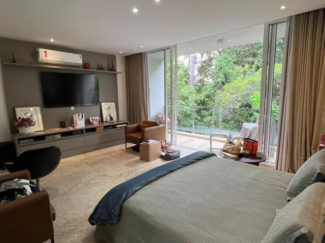 Imagem 9: Casa em condomínio com 5 dormitórios
