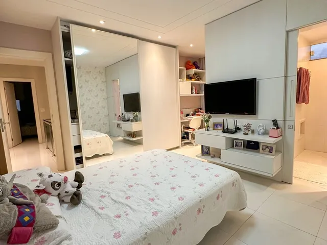 Imagem 11: Casa em condomínio com 4 dormitórios