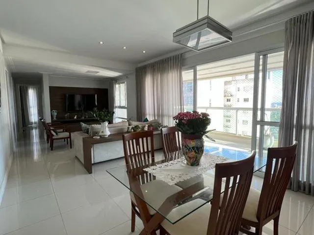 Imagem: O apartamento possui 3 Dormitórios, 2 Suítes, 4 Banheiros