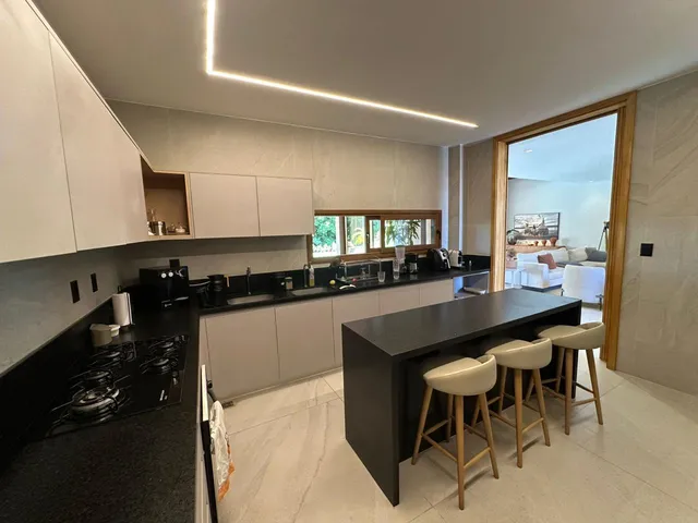 Imagem 4: Casa em condomínio com 5 dormitórios