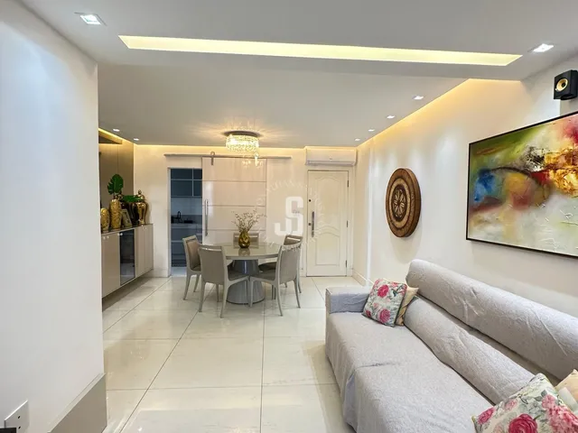 Imagem: O apartamento possui 3 Dormitórios, 1 Suíte, 3 Banheiros