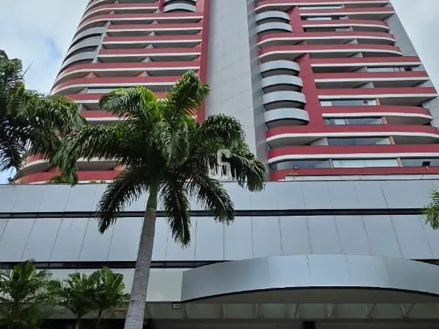 Imagem: O apartamento possui 1 Dormitório, 2 Banheiros, 2 Vagas na